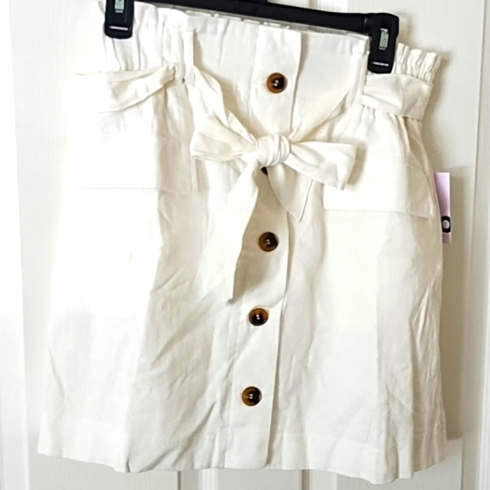 NWT So medium skirt